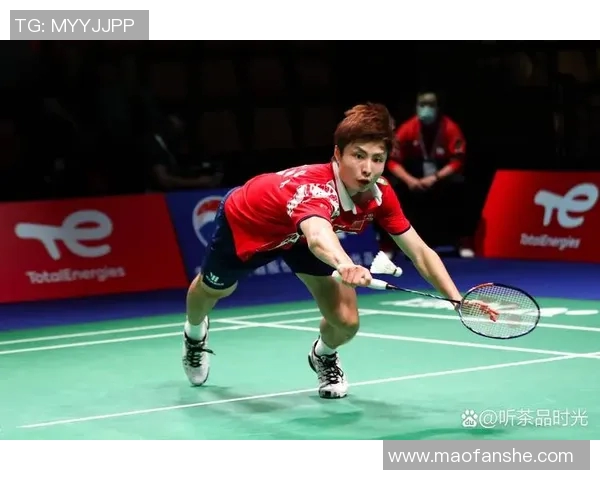 北京羽毛球队以75分稳居冠军赛积分榜首位争夺冠军的激烈竞争持续升温