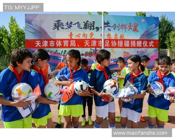 和田足球明星的崛起与发展探索以及对地方体育的影响分析 和田足球明星的崛起与发展探索以及对地方体育的影响分析