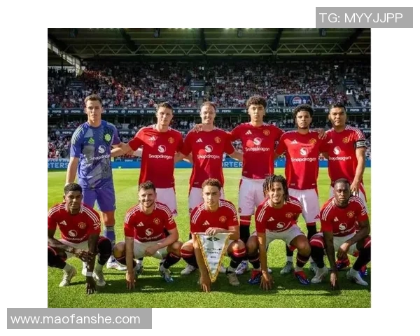 德赫亚：从青涩小将到足球明星的传奇旅程与辉煌成就